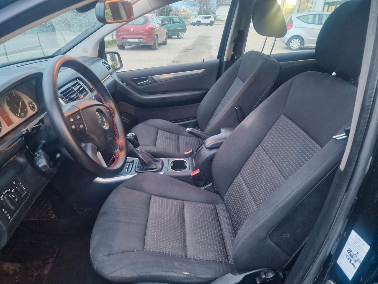 Mercedes-benz B 180 CDI