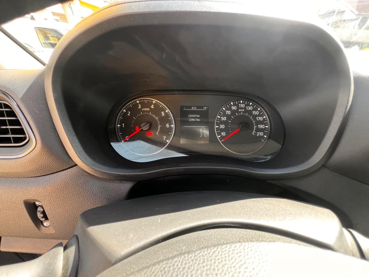 Renault Master T28 2.3 dCi 180 PC-TN Furgone Energy Ice