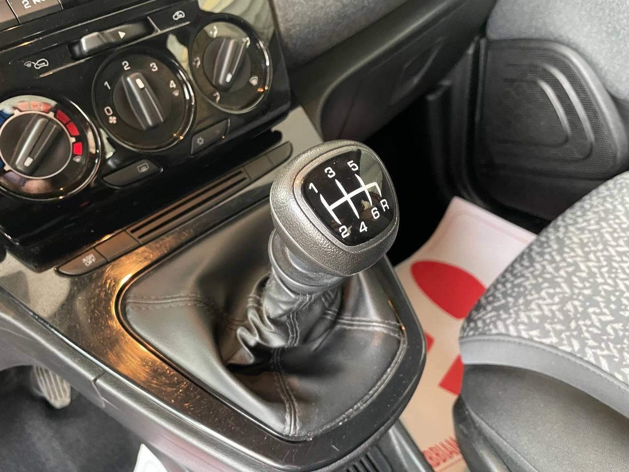 Lancia Ypsilon - Hybrid - Prezzo Reale