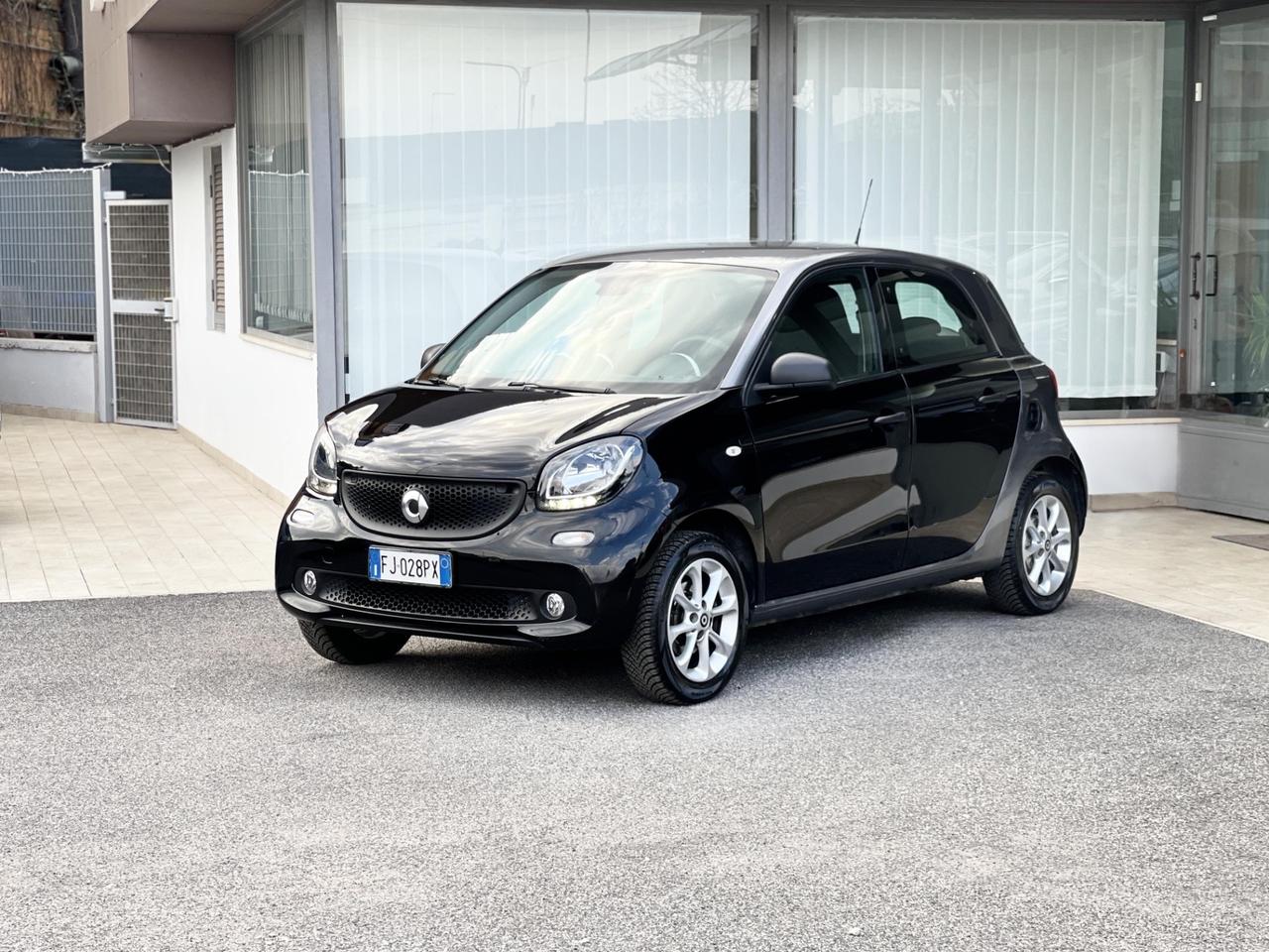 Smart ForFour 1.0 Benzina 71CV E6 Neo - 2017