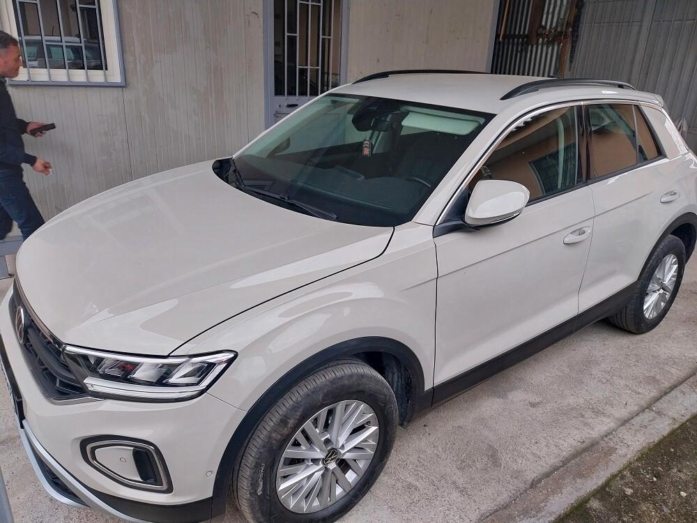 Volkswagen T-Roc 1.5 TSI ACT DSG R-Line