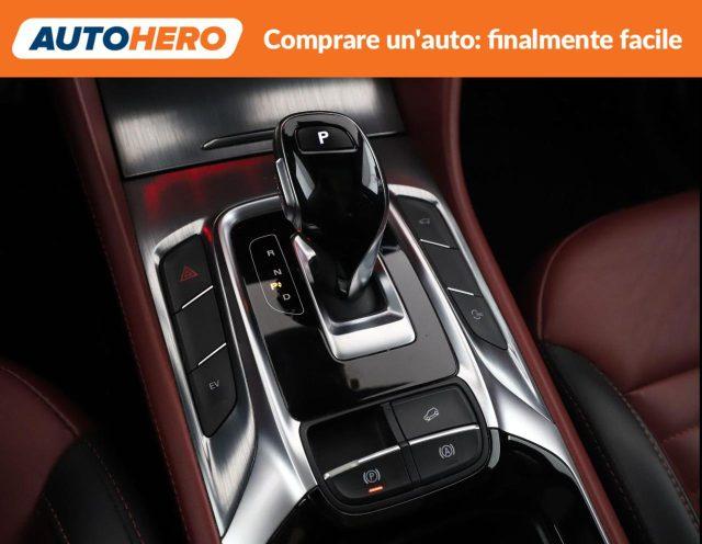 MG EHS Plug-in Hybrid Exclusive