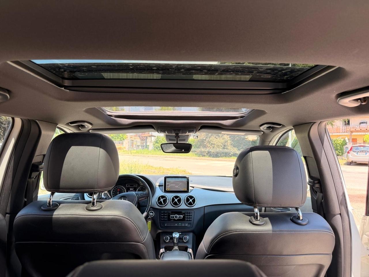 Mercedes-benz B 200 CDI BlueEFFICIENCY Premium