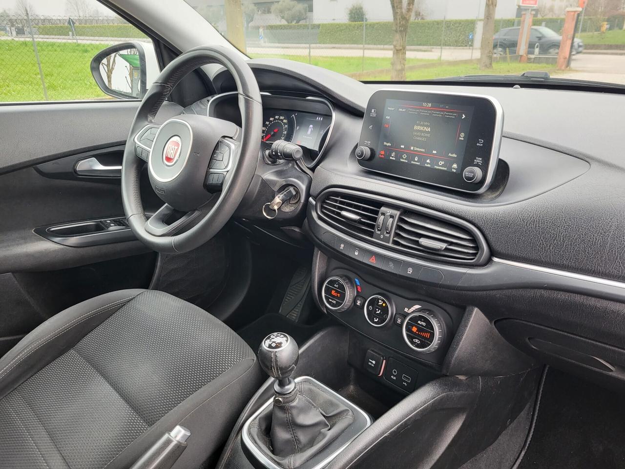 Fiat Tipo 1.6 Mjt S&S 5 porte Lounge