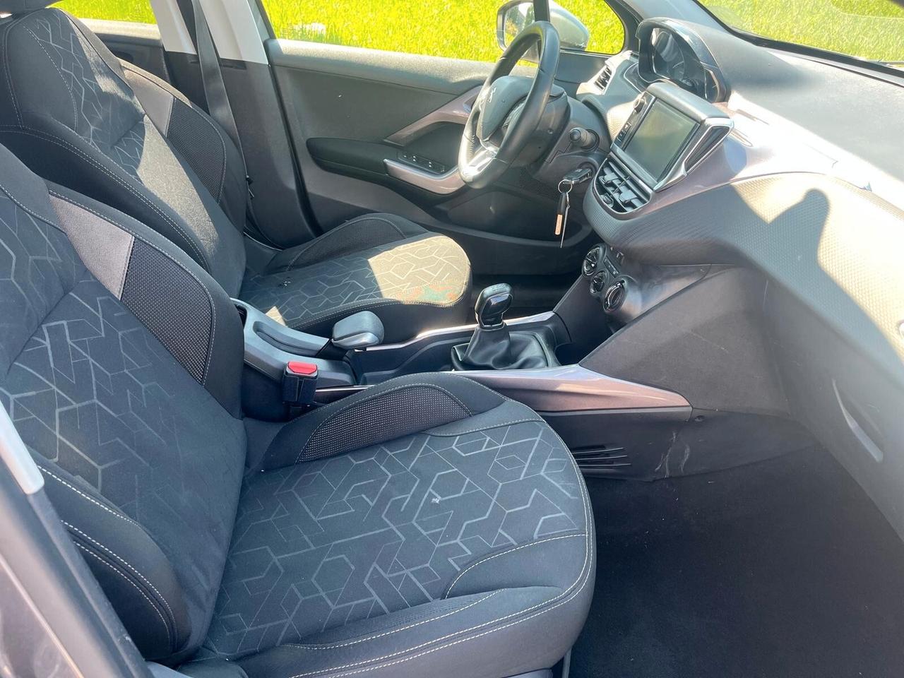 Peugeot 2008 PureTech 82 Allure