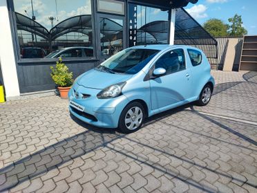 Toyota Aygo 1.0 12V VVT-i 3 porte Sol