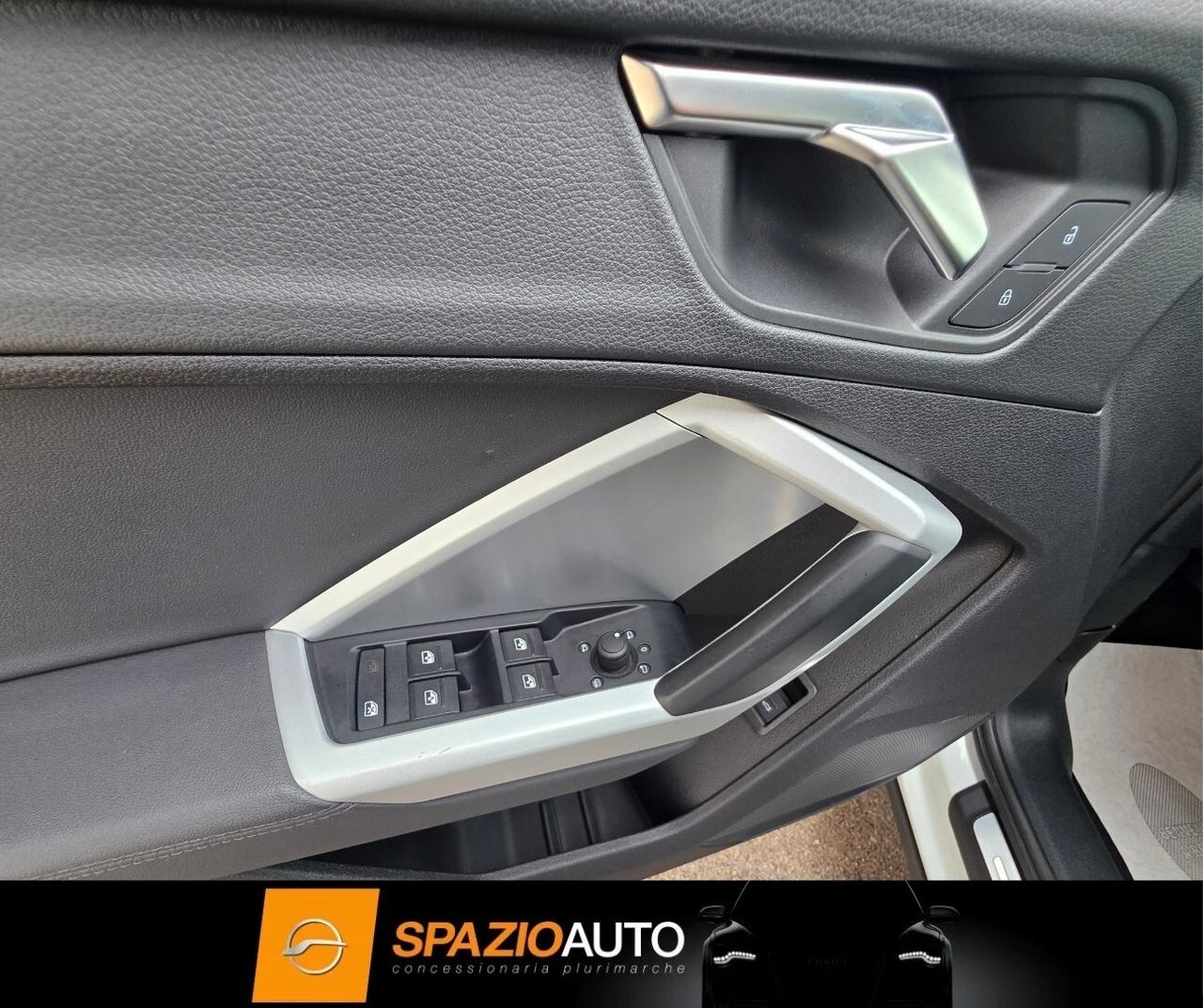 Audi Q3 SPB 35 2.0 TDI S tronic *S-LINE EDITION* FULL