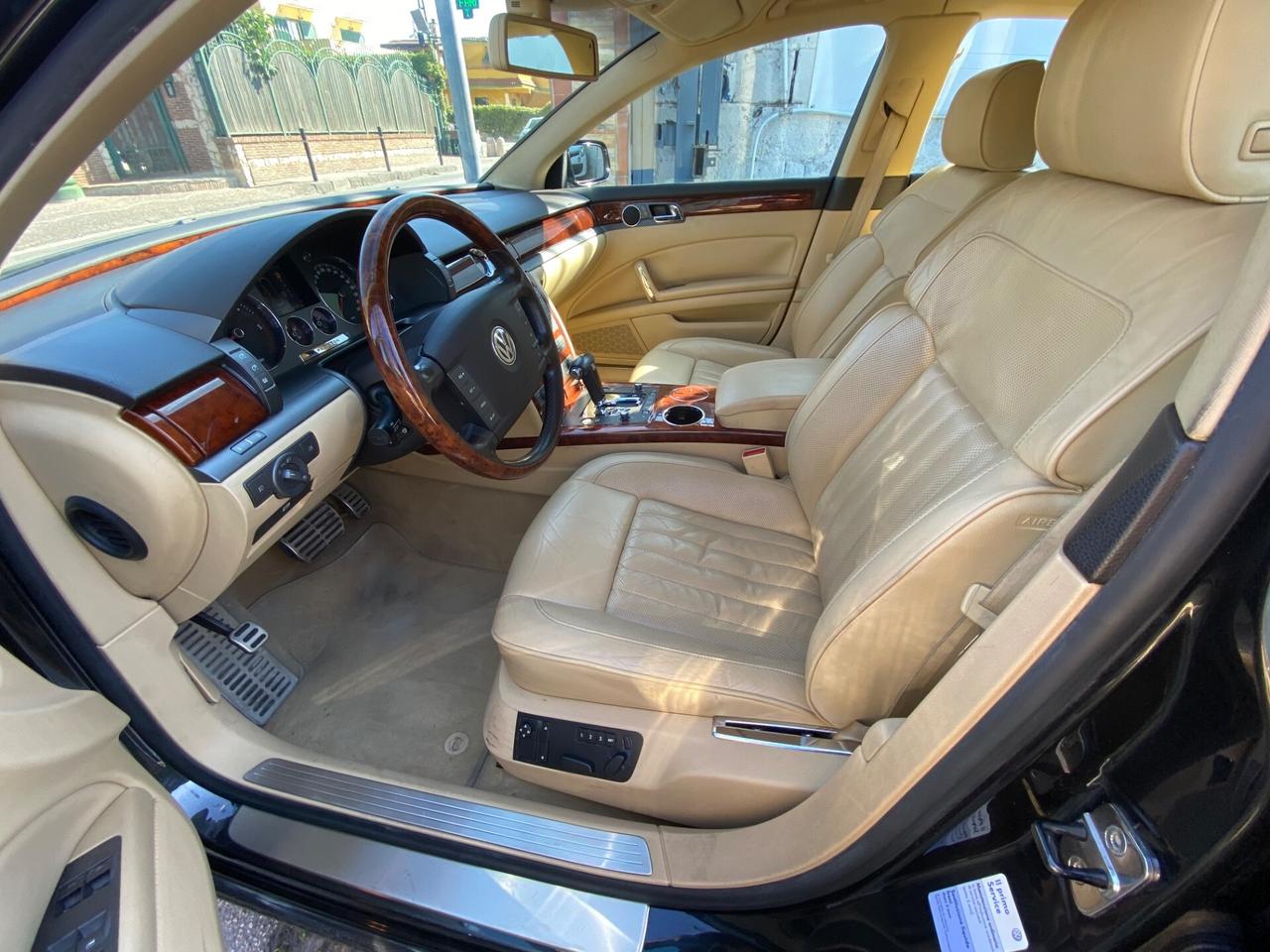 Volkswagen Phaeton 3.0 V6 TDI DPF 4mot. tip. 5 posti automatica