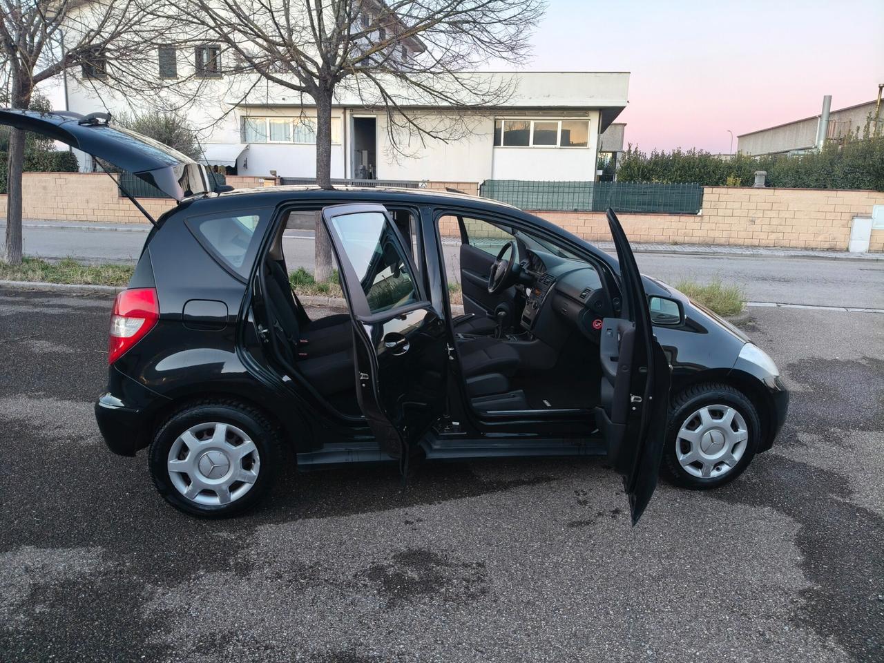 Mercedes A 160 del 2011 SOLAMENTE 139.000 KM