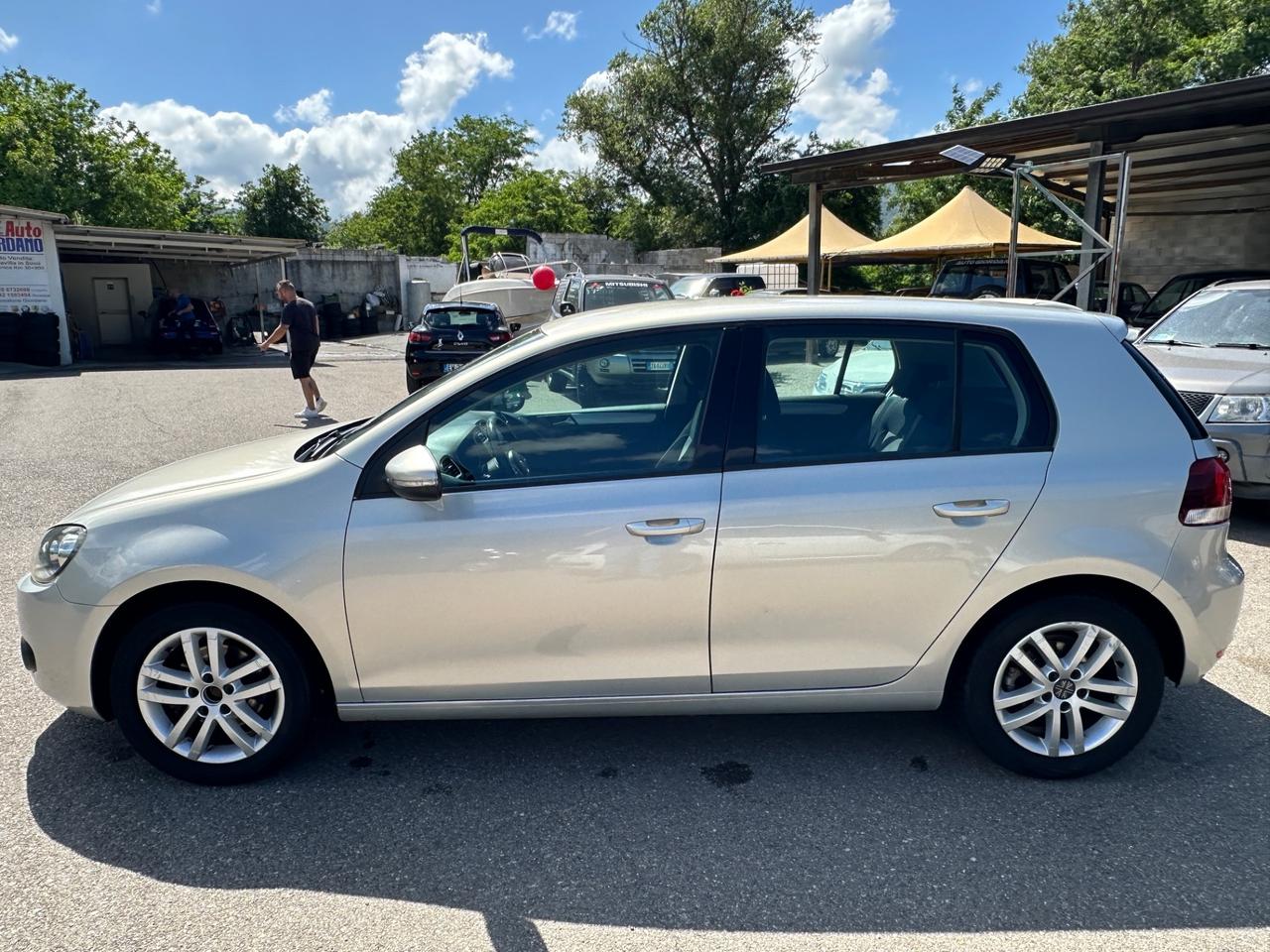 Volkswagen Golf VI 1.6 tdi 105 cv