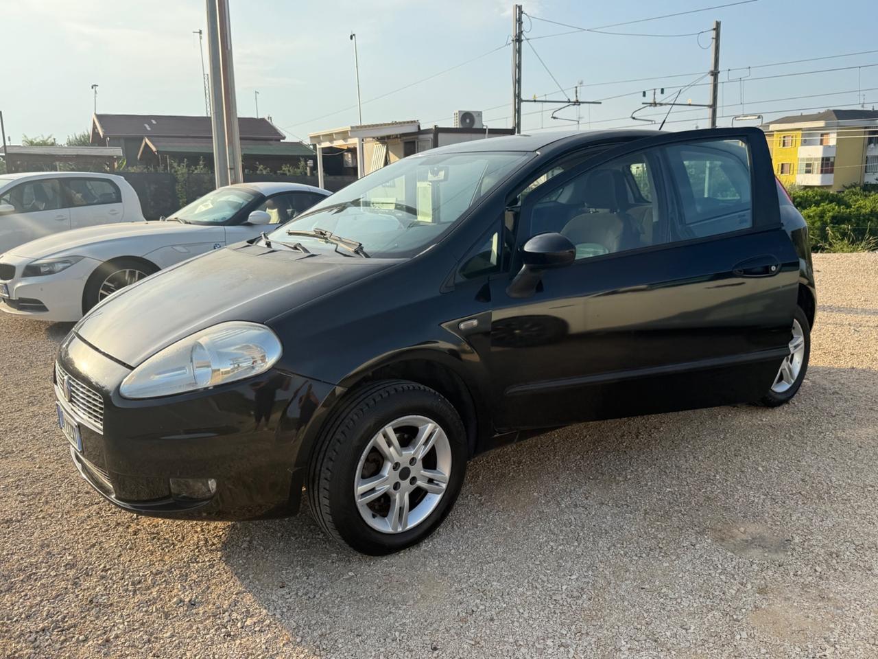 Fiat Punto 1.4 Metano 1.999€ PERMUTE