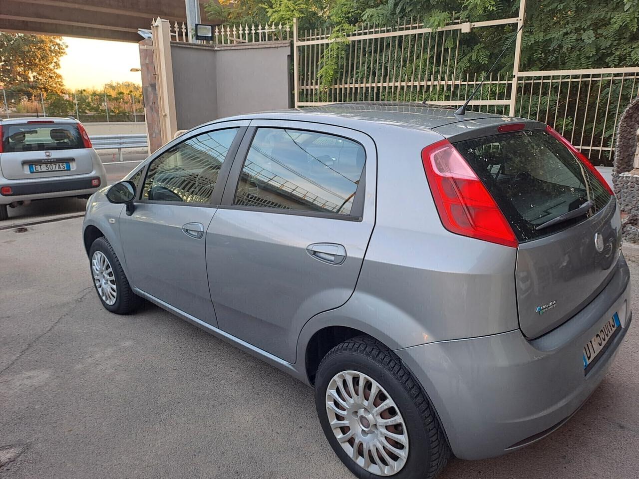 Fiat Grande Punto 1.4 5 porte Dynamic Natural Power