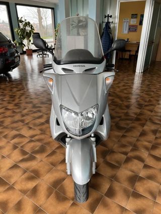 Honda Foresight 250cc