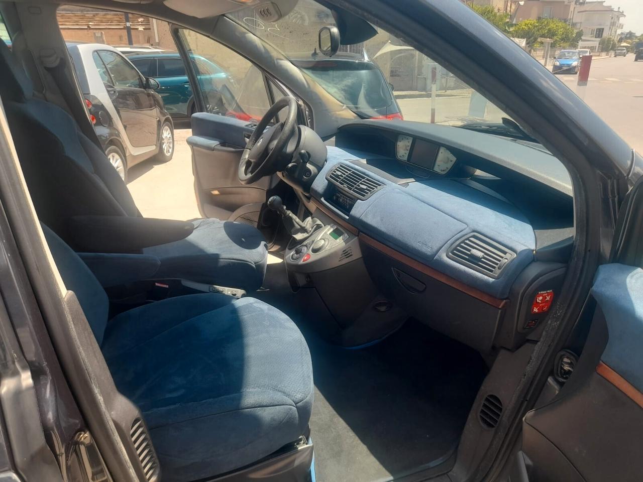 Lancia Phedra 2.2cc diesel(PRIVATO)-2004