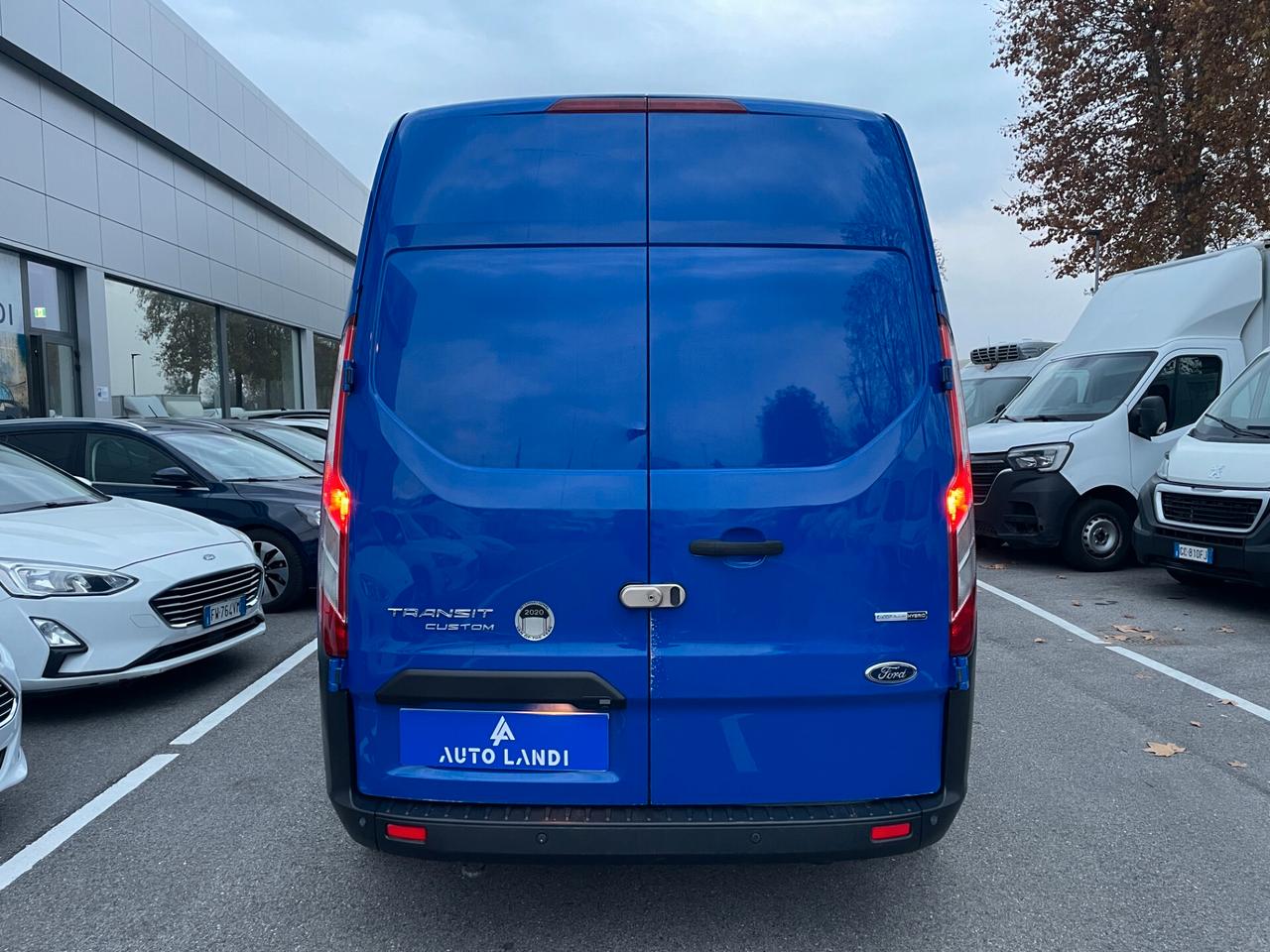 Ford Transit Custom 300 .20 tdci MHEV 170cv Trend L2H1 E6.2