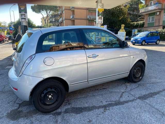 Lancia Ypsilon Ypsilon 1.2 8v Diva 69cv