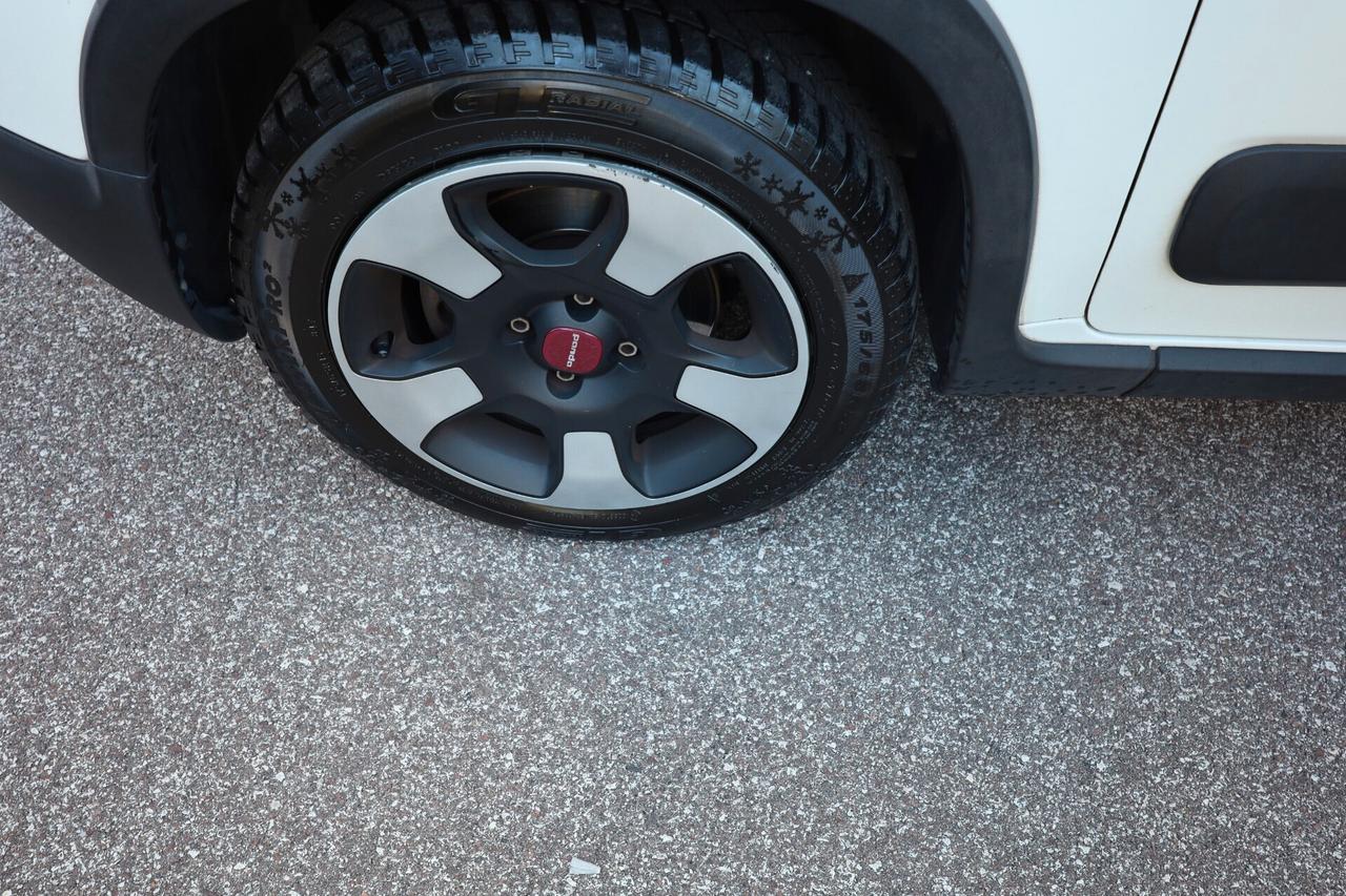 FIAT PANDA 1.0 FireFly S&S HYBRID CITY CROSS