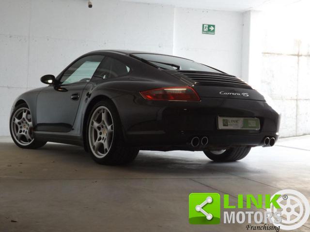 PORSCHE 997 911 Carrera 4S Coupé