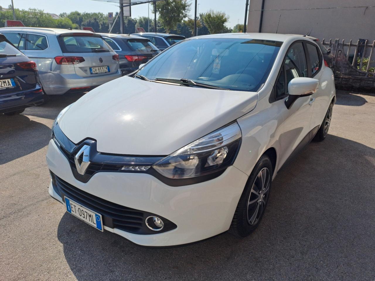 Renault Clio 1.2 75CV 5p OK NEOPATENTATI