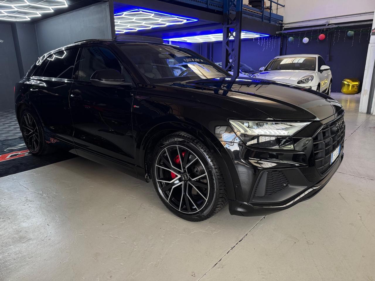 Audi Q8 50 TDI 286 CV quattro tiptronic S line