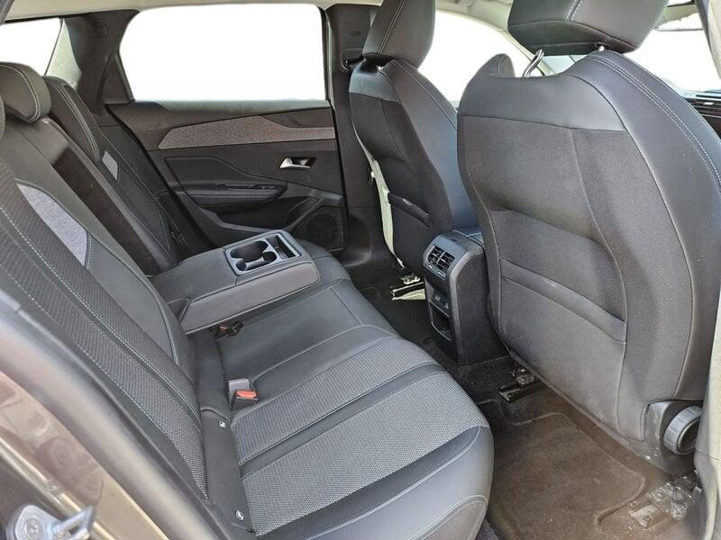 Peugeot 308 GT BlueHDi 130 EAT8 S&S