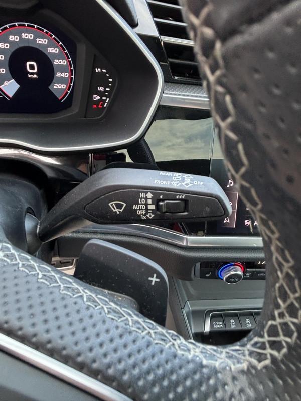 Audi Q3 Sportback 35 2.0 tdi S line edition s-tronic FULL LED-PHONE APPS-20"