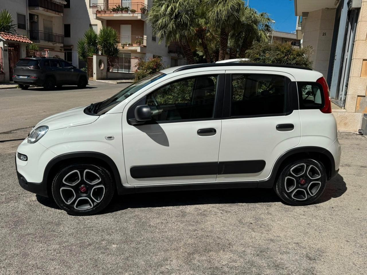 FIAT PANDA 1.0 HYBRID S&S FIREFLY PERFETTA