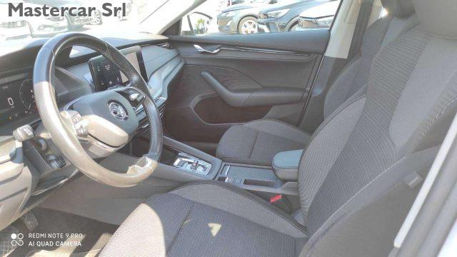 SKODA Octavia Octavia Wagon 1.0 e-tec Executive dsg -. GF253RS