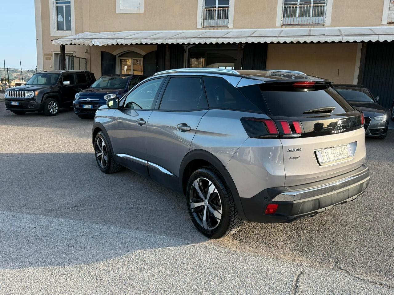 Peugeot 3008 BlueHDi 130 S&S EAT8 Allure