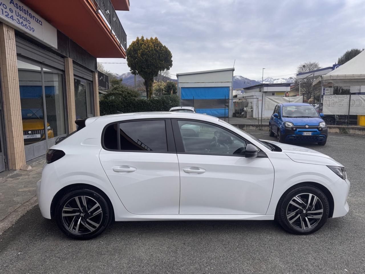 Peugeot 208 1.2 5 porte Active