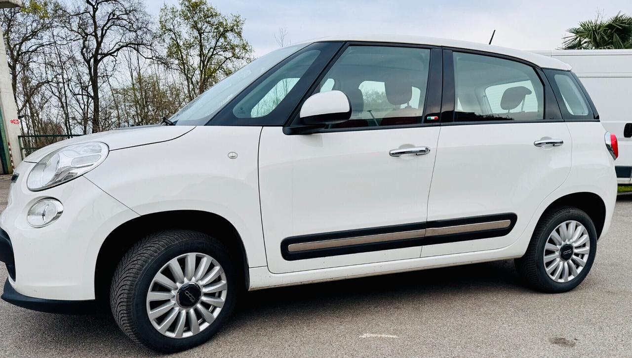 Fiat 500L 0.9 TwinAir Turbo Natural Power Lounge Neopatentati