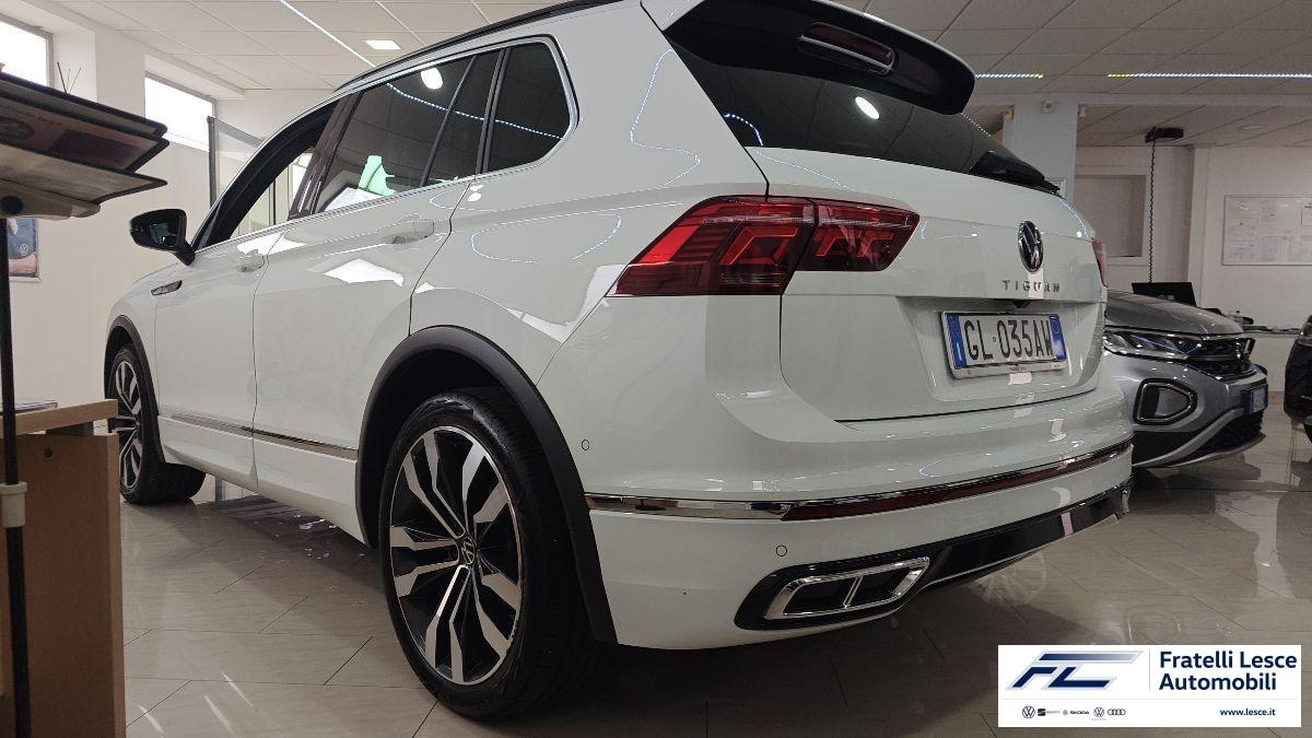 VOLKSWAGEN - Tiguan 2.0 tdi R-Line 4motion 200cv dsg