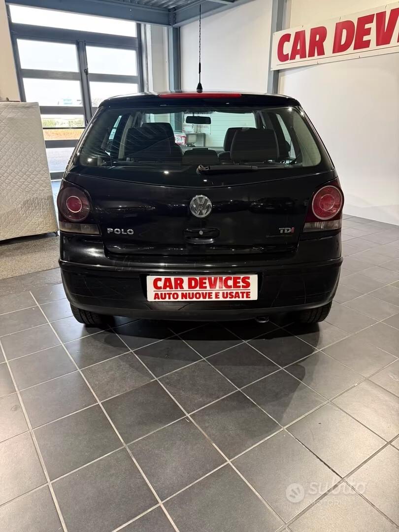 Volkswagen Polo 1.4 TURBO DISEL - NEOPATENTATI