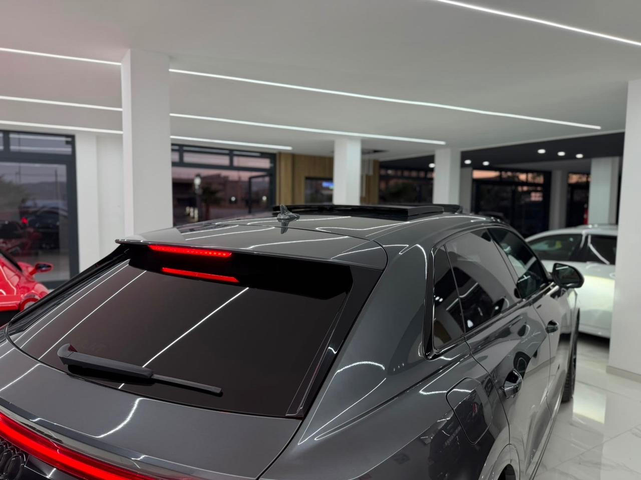 Audi Q8 SQ8 TFSI quattro tiptronic
