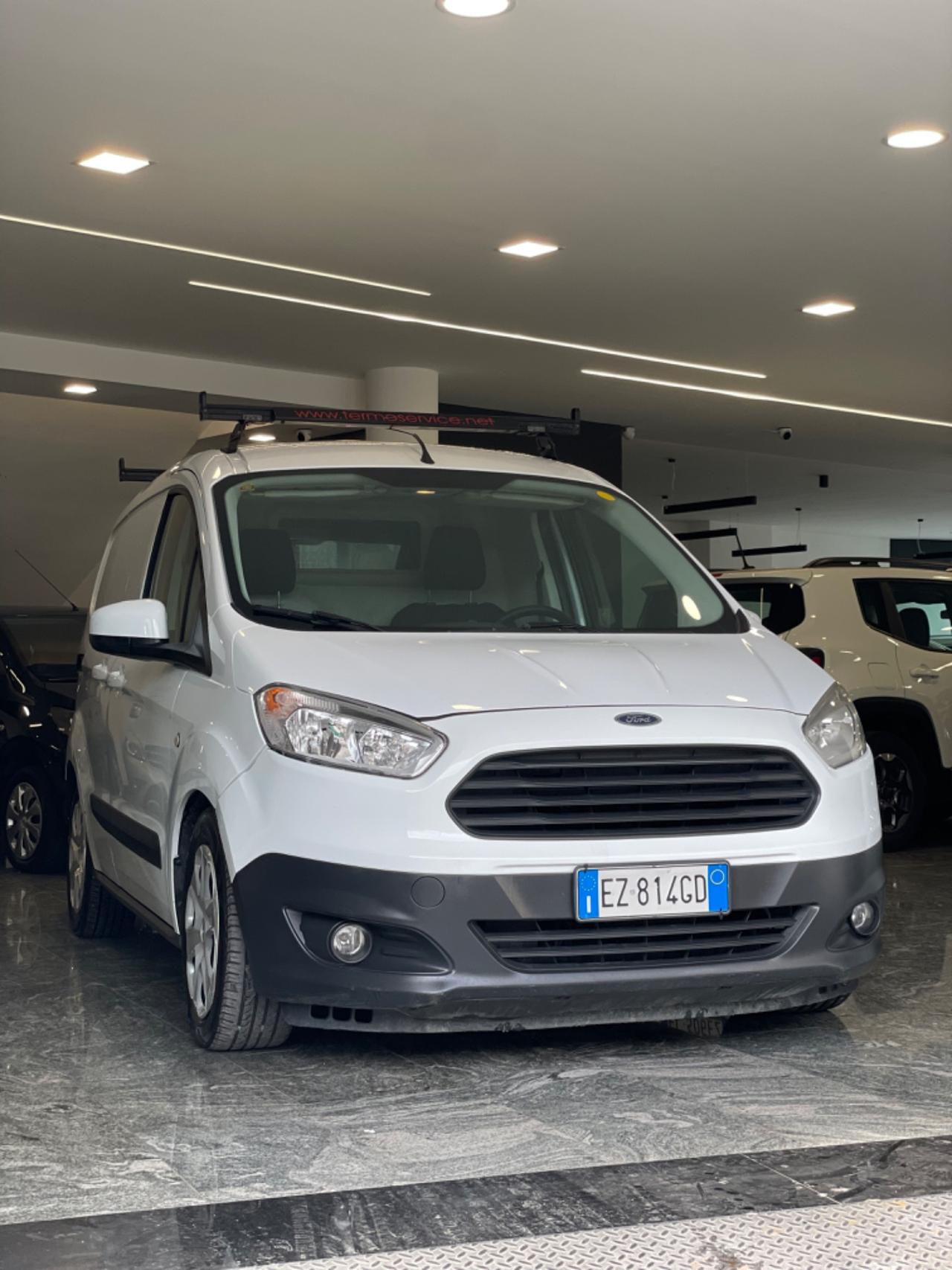 Ford Transit Courier 1.5 TDCi 75CV Van Entry