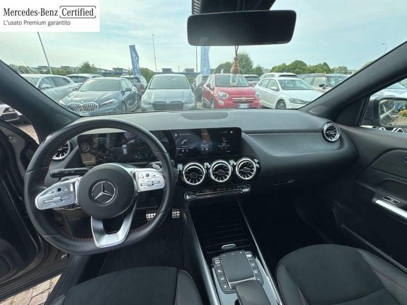 Mercedes-Benz GLA 200 D PREMIUM AUTO