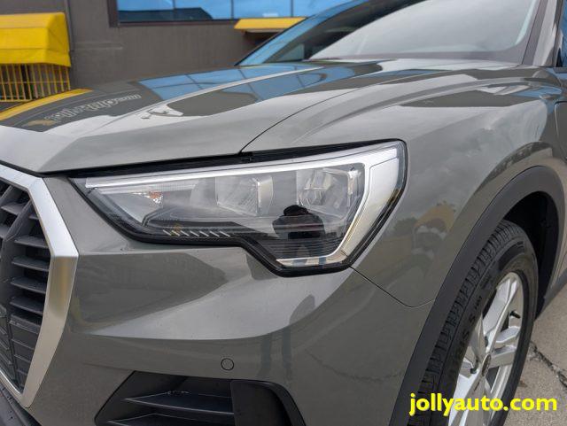 AUDI Q3 45 TFSI e S tronic Business Plug in Hybrid