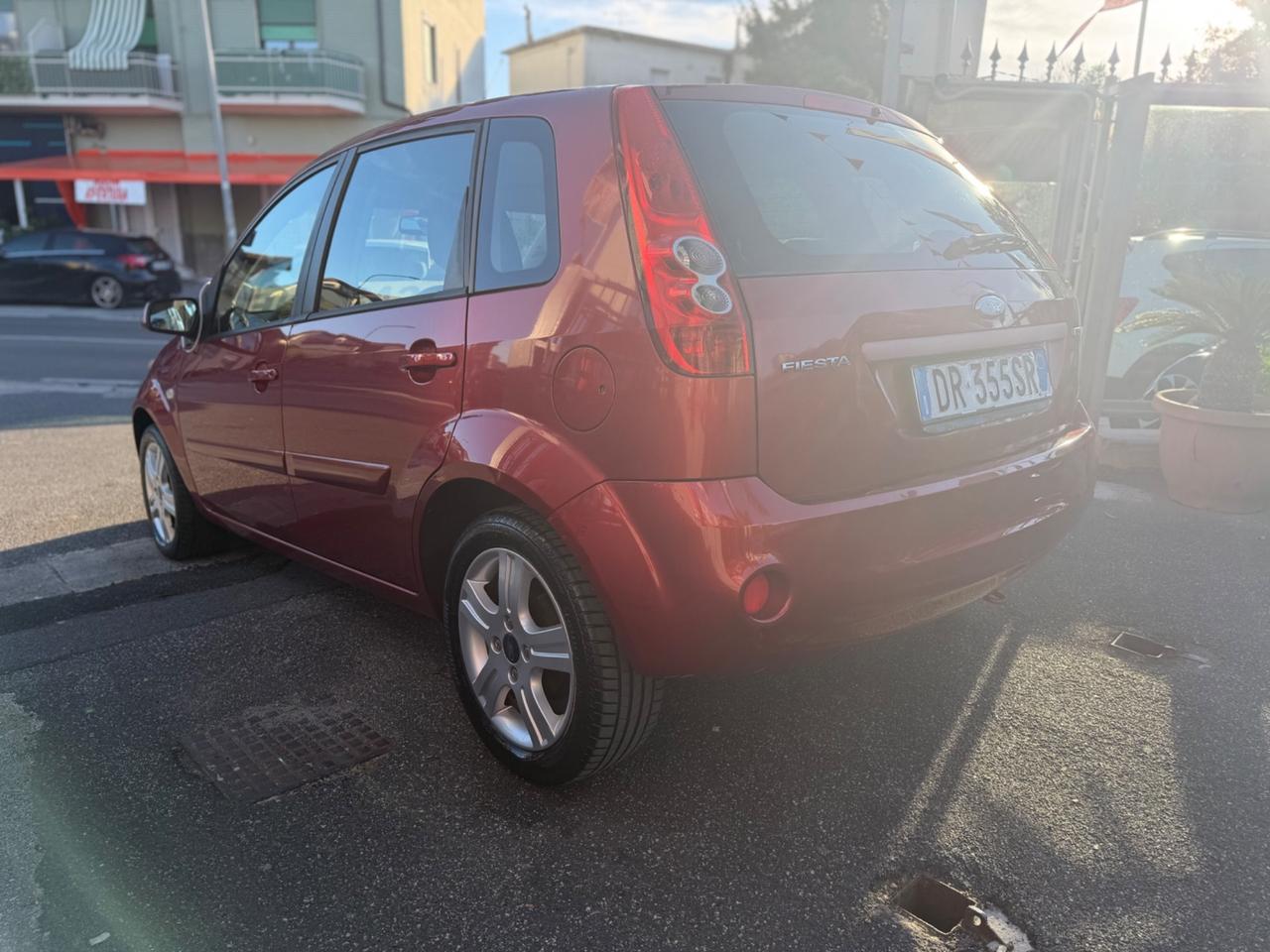 Ford Fiesta 1.4 TDCi 5p. Ghia