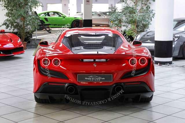 Ferrari F8 Tributo IVA ESPOSTA|SCUDETTI|PARK SENSORS|SCARICO SPORT|