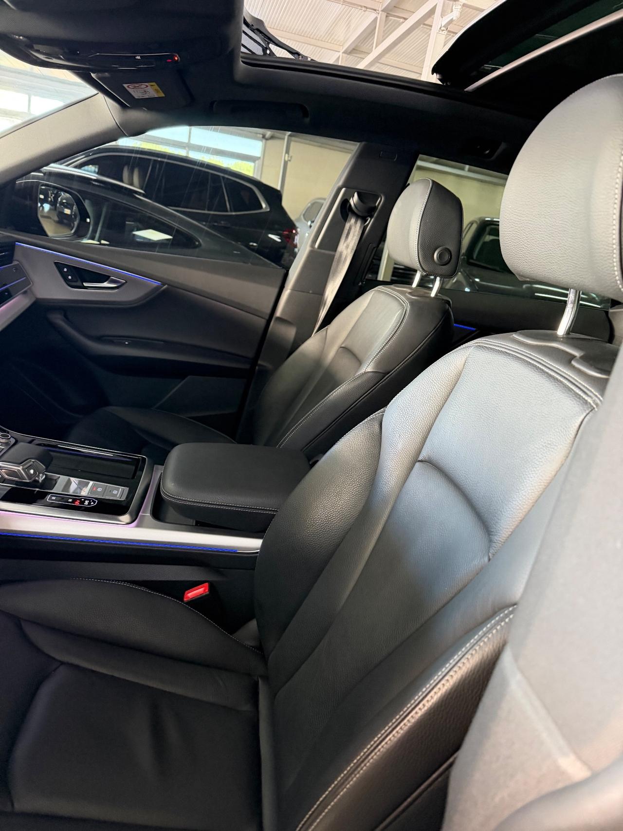 Audi Q8 SUV 45 TDI quattro tiptronic S line edition