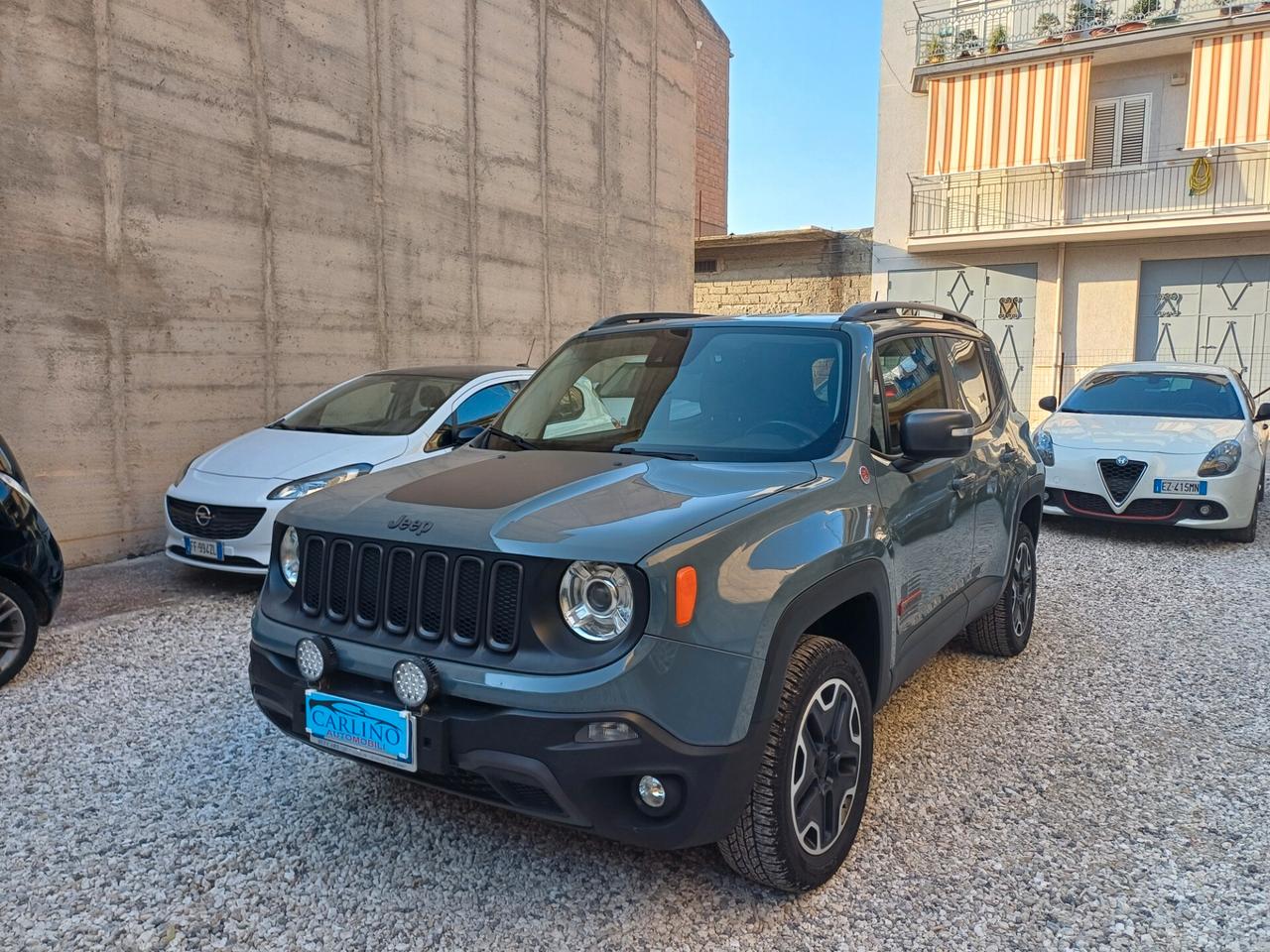 Jeep Renegade 2.0 Mjt 170CV 4WD Active Drive Low Trailhawk