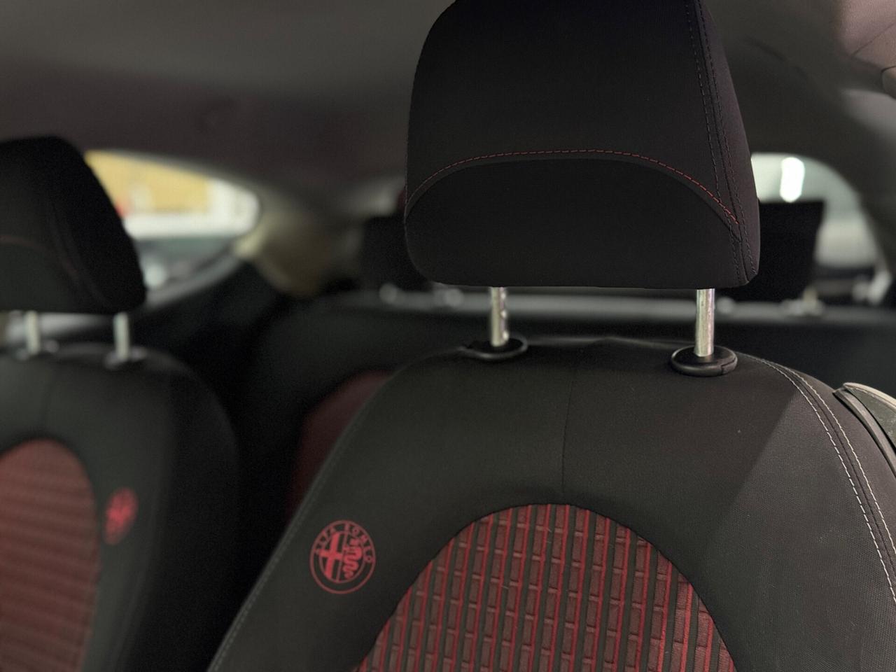 Alfa Romeo MiTo 1.4 120CV GPL Sport Pack-CarPlay