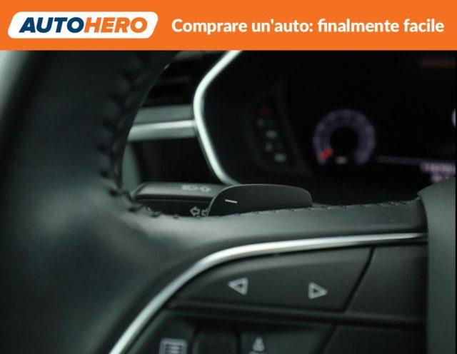 AUDI Q3 40 TFSI quattro S tronic S line edition