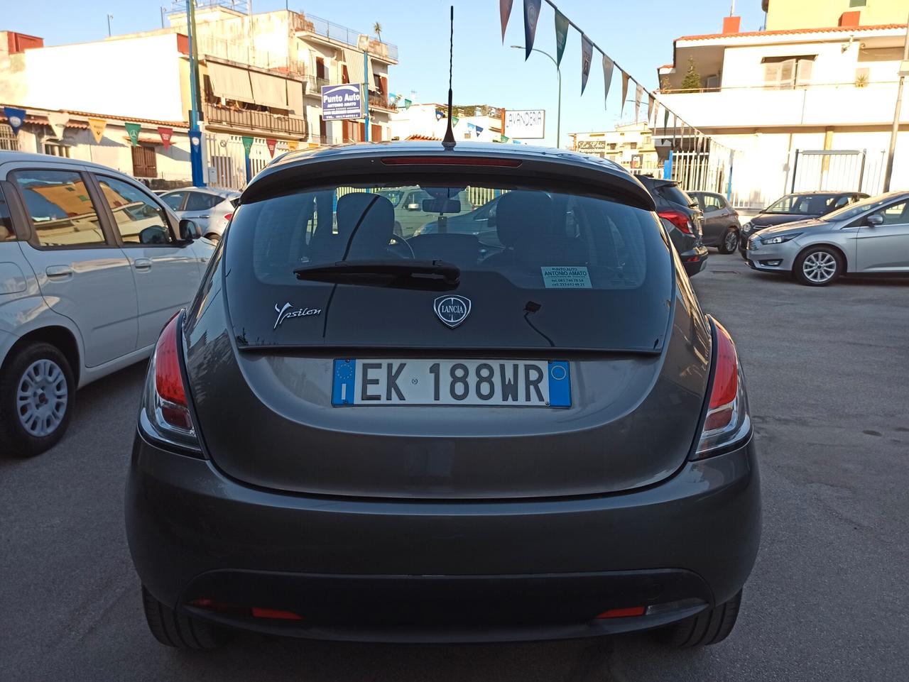 Lancia Ypsilon 1.2 69 CV 5 porte S&S Gold