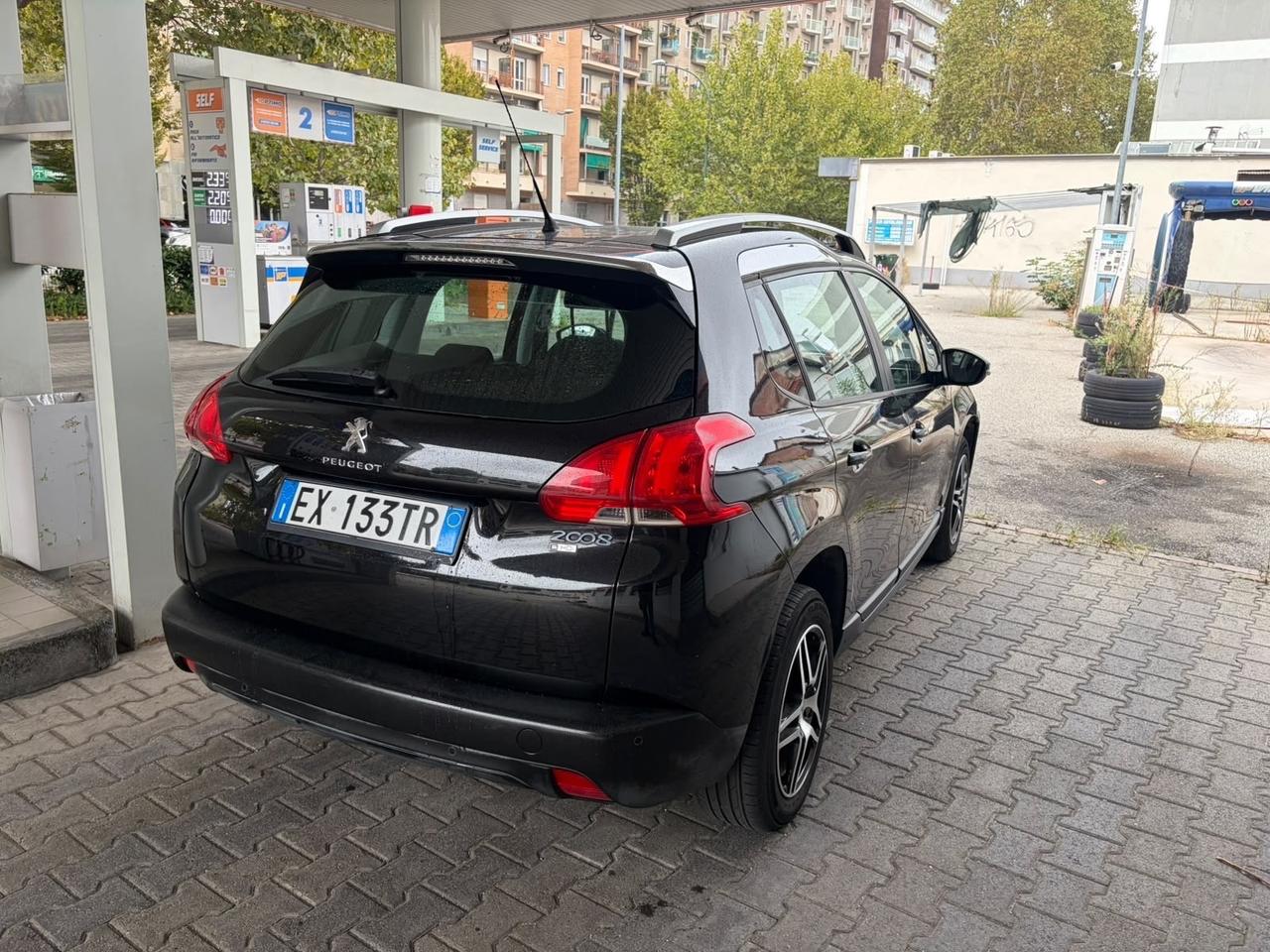 Peugeot 2008 1.6 e-HDi 92 CV Stop&Start Allure