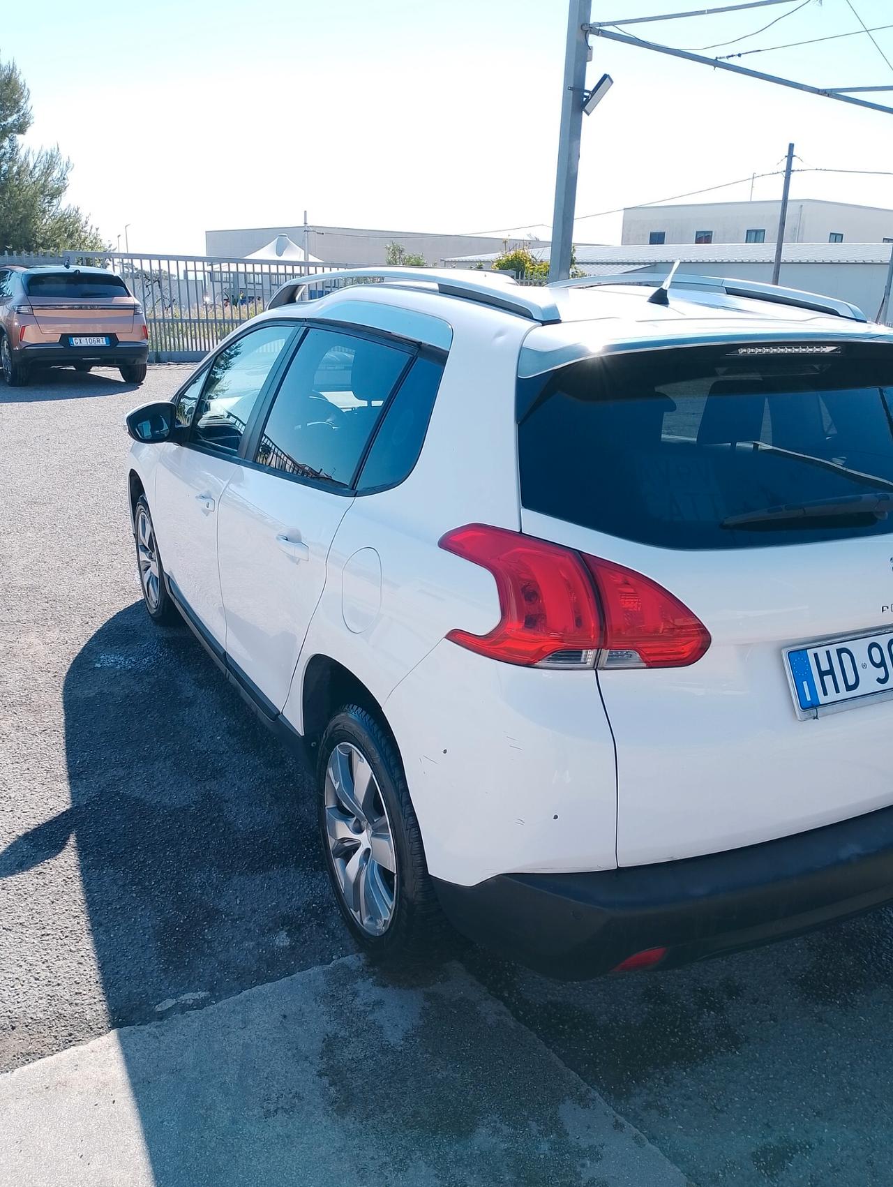 Peugeot 2008 PureTech 82 Active
