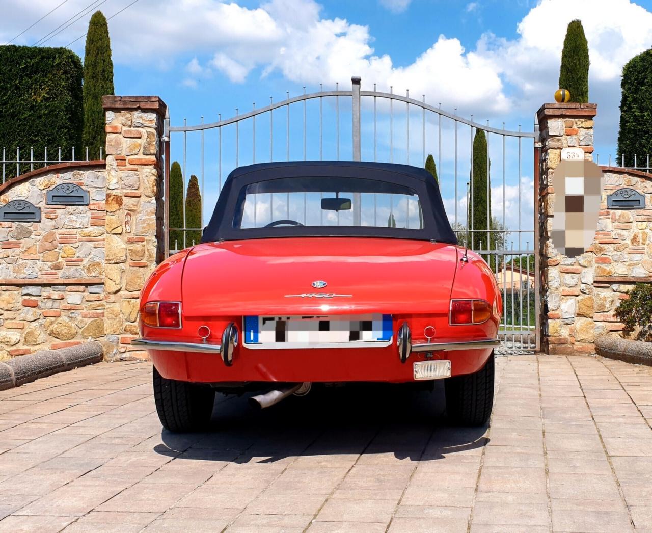 Alfa Romeo Spider Duetto osso di seppia 1750