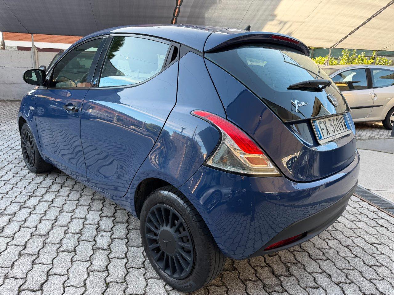 Lancia Ypsilon 5 Porte Ypsilon 1.2 Elefantino Blu s&s 69cv my19 DISTRIBUZIONE NUOVA