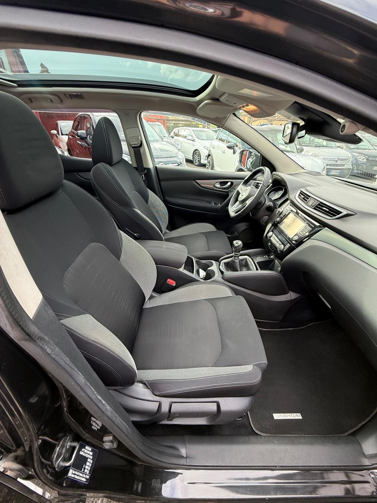 Qasqhqai 1.5 dci-unipro-( 65 mila km ) -unipro-rate