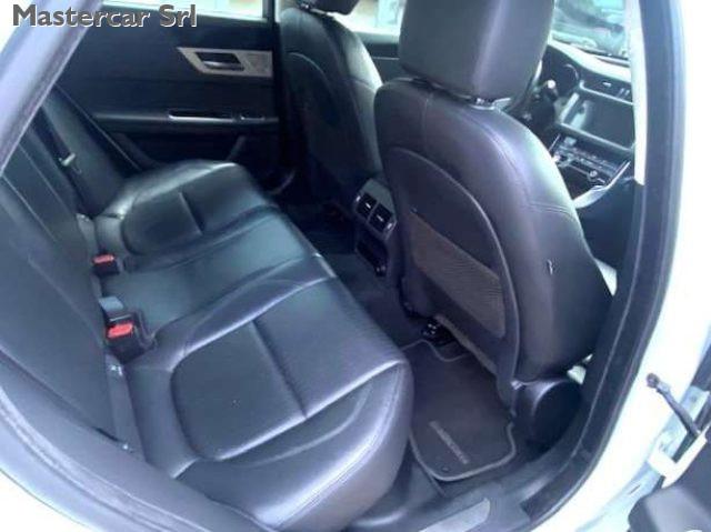 JAGUAR XF XF II Berlina 2.0d i4 Prestige 180cv Auto- FY003SZ